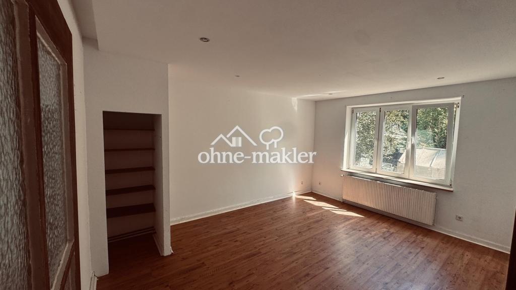 Altbau-Traum im sanierten Gründerzeithaus – Blick ins Grüne & mit großem Garten! - Photo 1