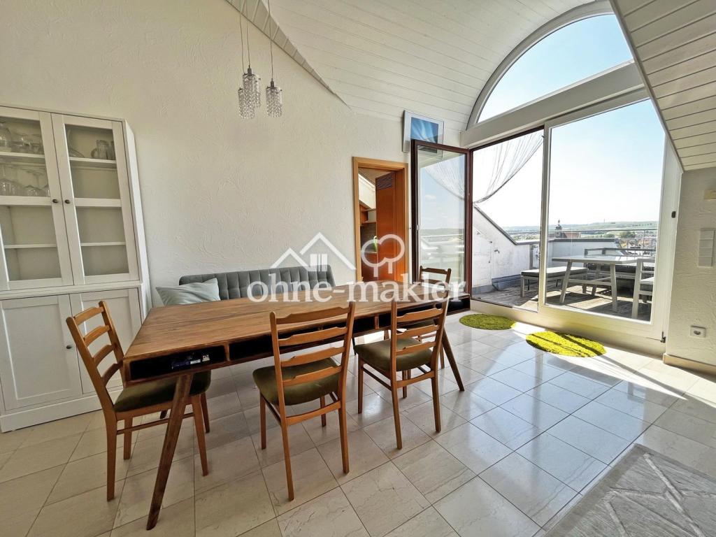 Weitblick über Lauffen - Gemütlich & Sonnig mit Balkon - Hochwertiges Bad - EBK & Garage - Photo 2