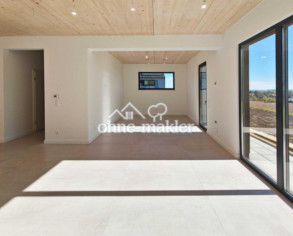 Erstbezug im Neubau – Moderne Doppelhaushälfte mit Traumblick in Hochkirch - Photo 1