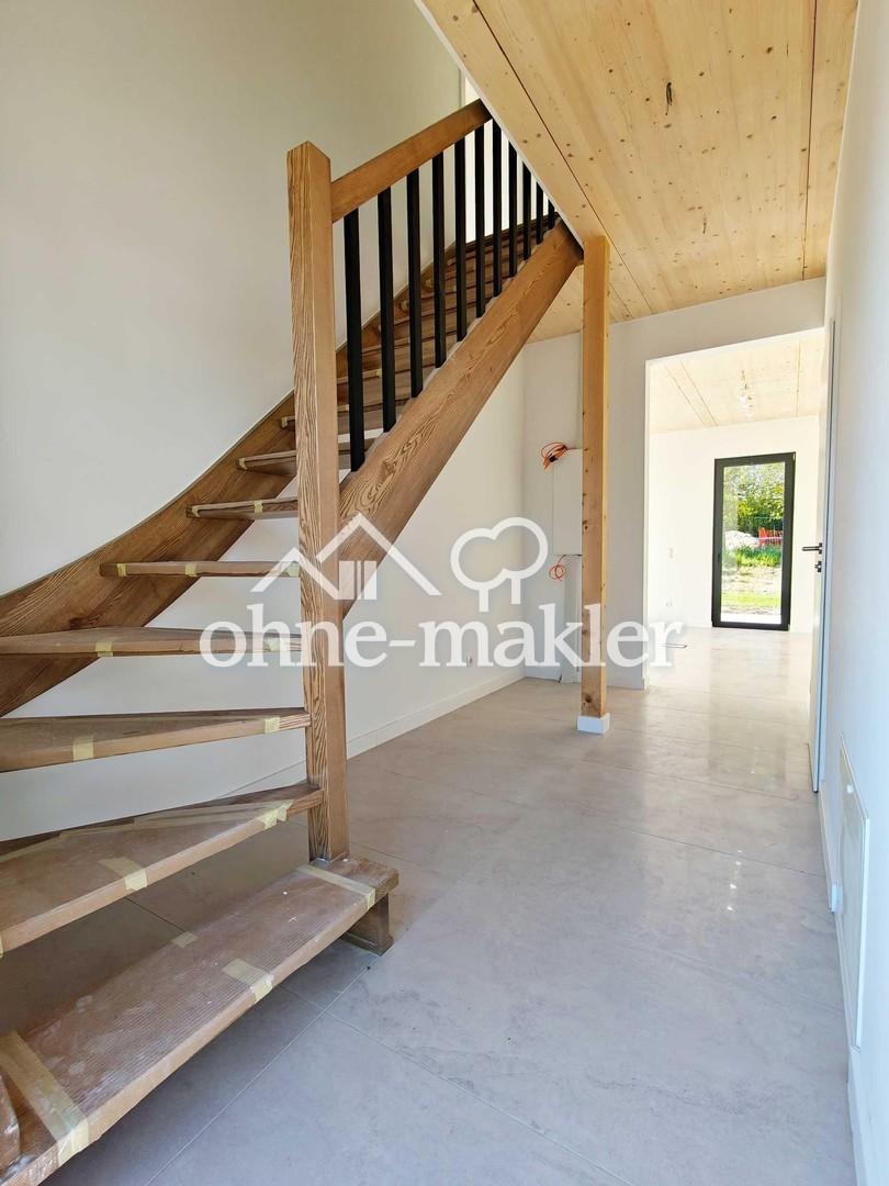 Erstbezug im Neubau – Moderne Doppelhaushälfte mit Traumblick in Hochkirch - Photo 1
