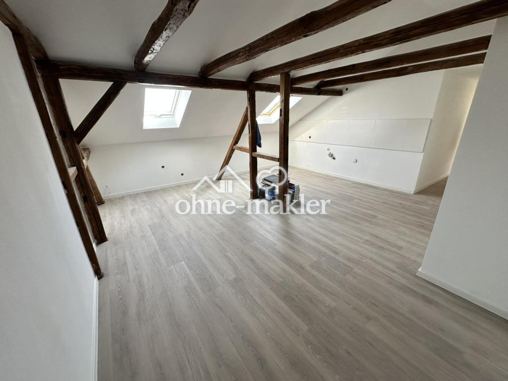 Sanierte 3-Raum–Wohnung mit Dachterrasse - Apolda - Foto 3