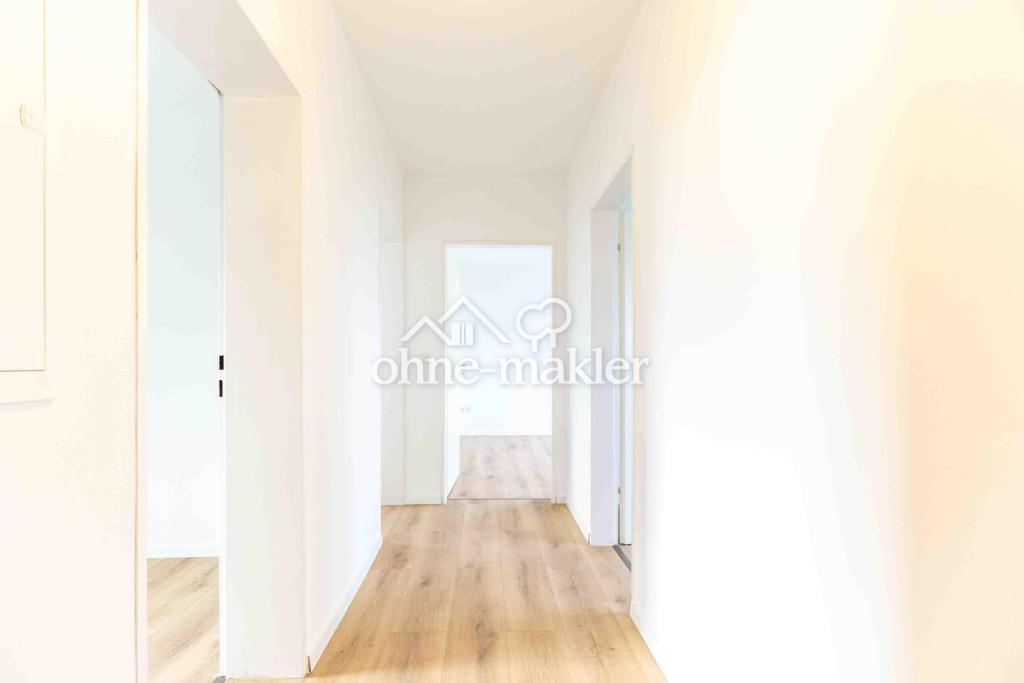Erstbezug nach Sanierung – moderne 3-Zimmer-Wohnung mit großem Balkon in KO-Asterstein - Photo 3
