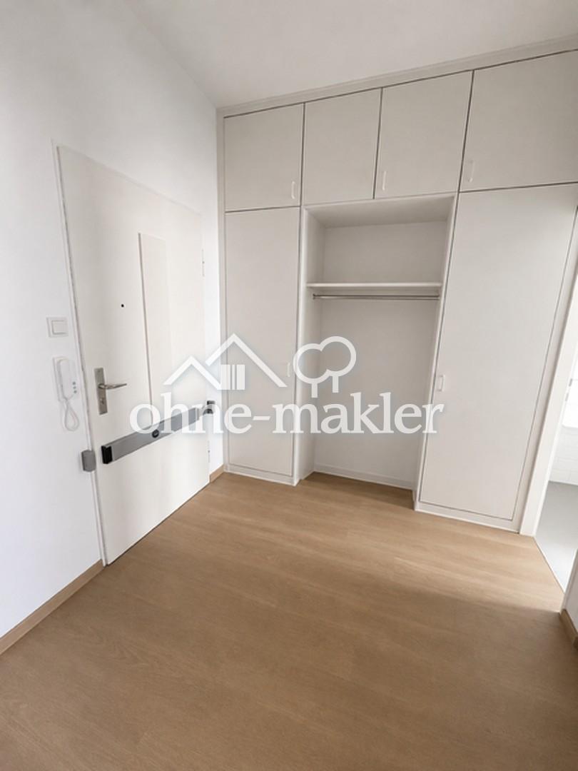 TOPLAGE ! Schöne, helle 1 Zimmerwohnung - Photo 1
