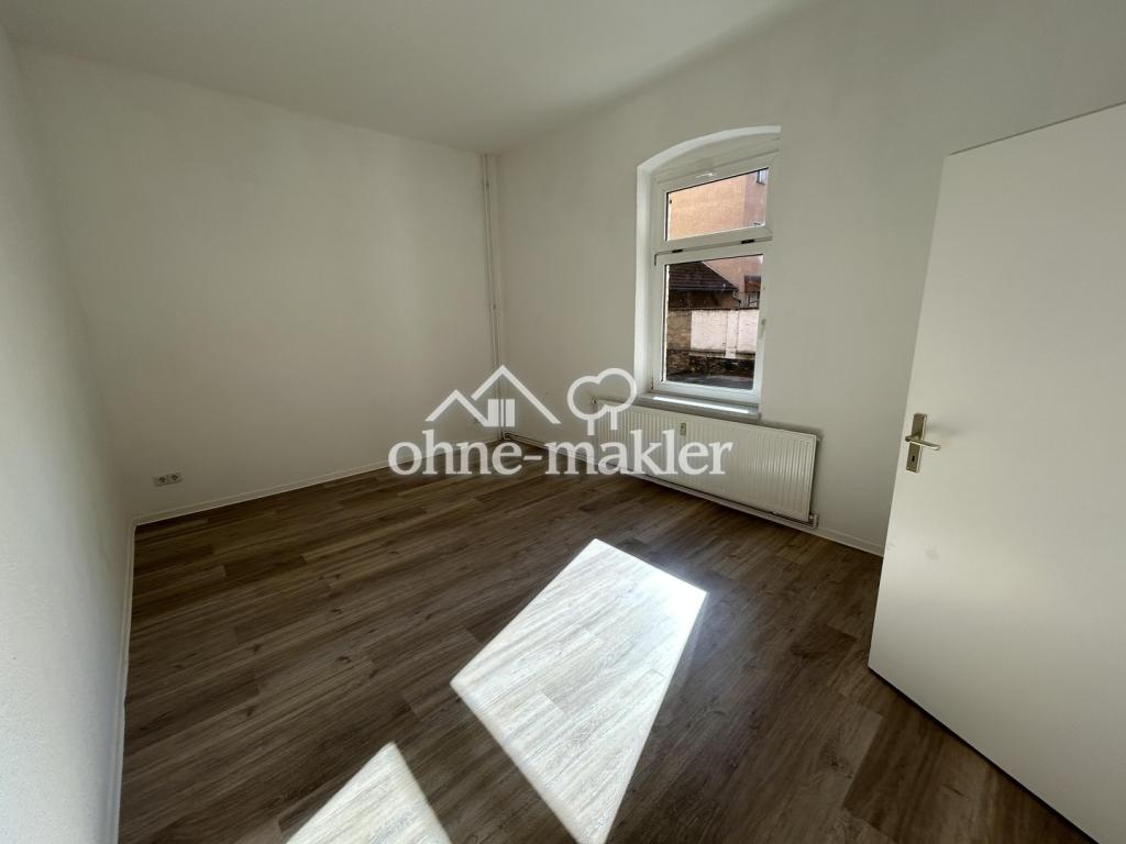 2-Raum-Wohnung in Bahnhofsnähe, ruhiger Lage in Halle - Photo 1
