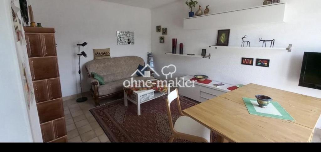 Möblierte 3-Zimmer-Wohnung mit Balkon & Parkplatz - Photo 2