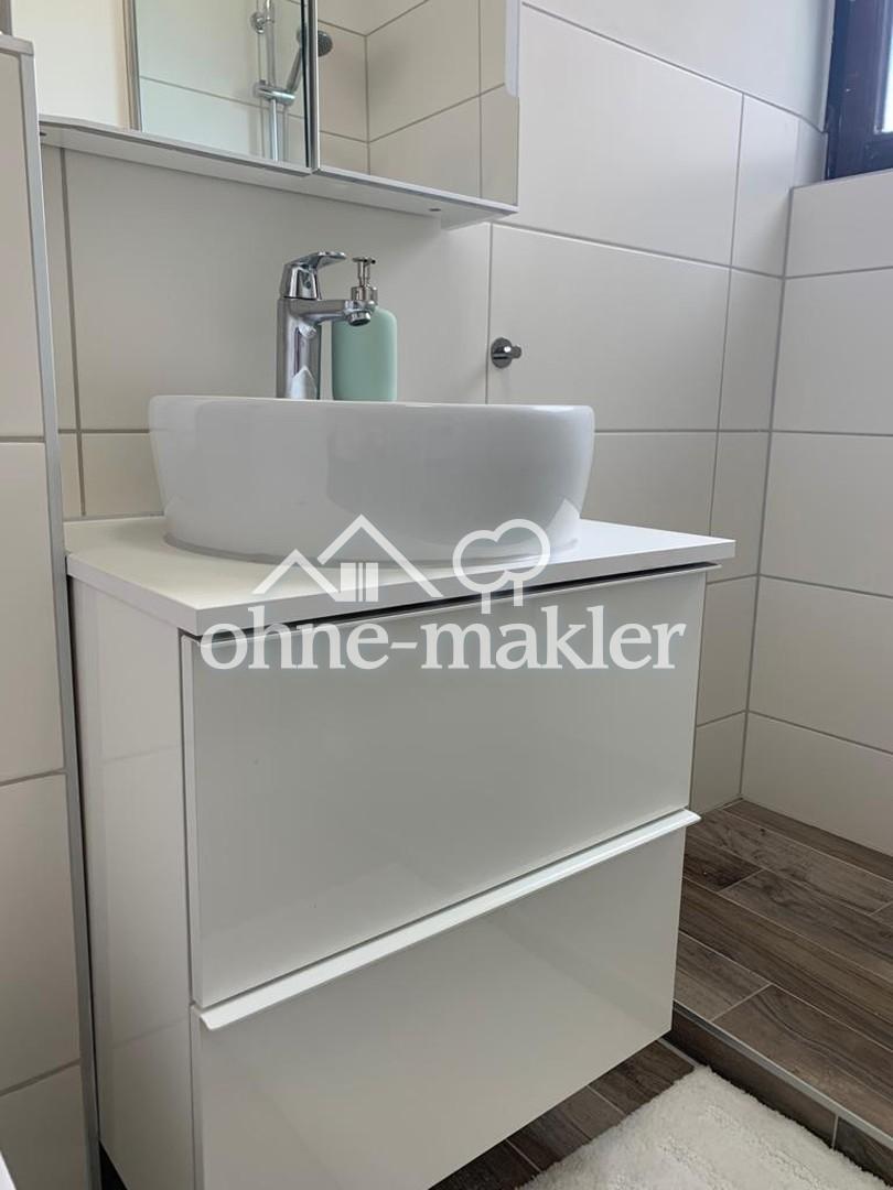 Moderne 2-Zimmer-Wohnung mit Balkon & Einbauküche in Lehrte - Foto 5