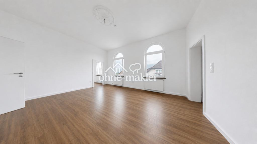 Helle 5-Zimmer-Wohnung im 1. OG – renoviert, neue Küche, Vollbad, Keller - Photo 1