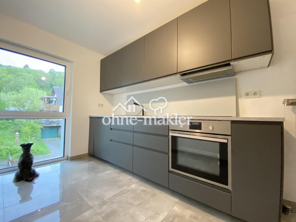 Helle und moderne 4-Zimmer-Wohnung mit EBK, Garage & großem Balkon in Amöneburg - Photo 3