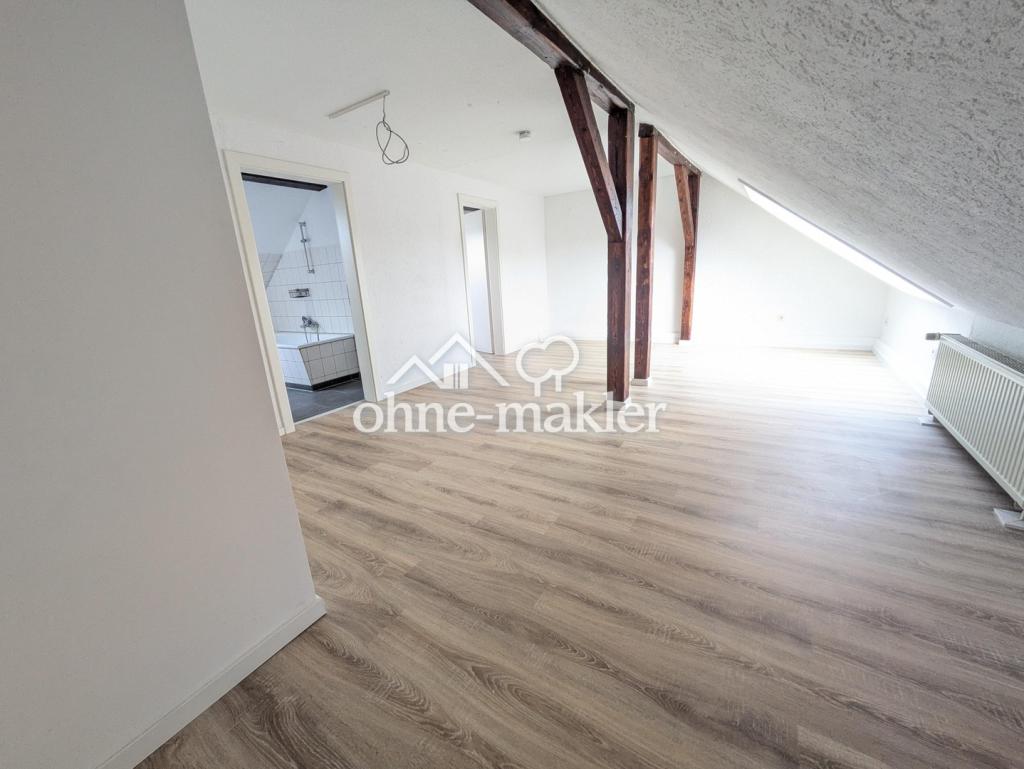 Dachgeschoss: 1-Raum-Wohnung mit separater Küche - Foto 3