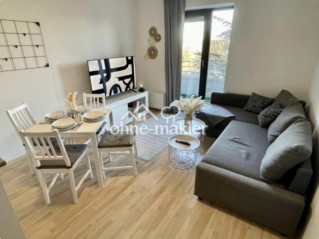 Voll möblierte 49 m² Wohnung mit Balkon, Aufzug, EBK, Schwimmbad/Sauna & optionalem TG-Stellplatz - Foto 2