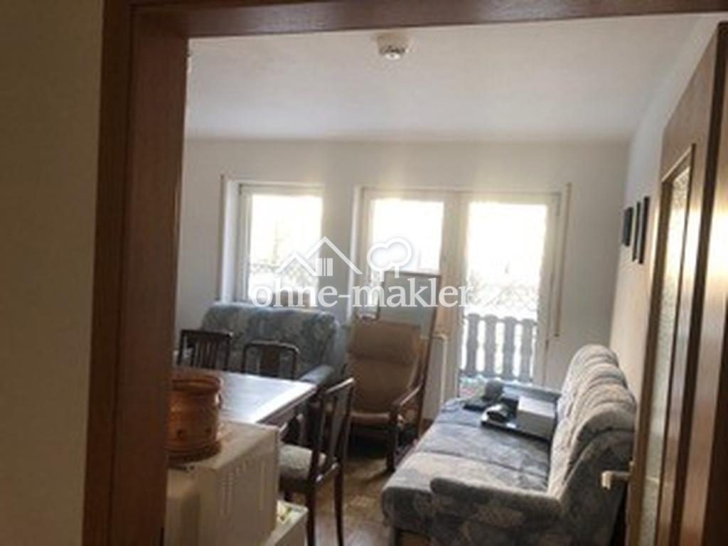 Gemütliche 2 ZKB-Wohnung mit 2 Dachterrassen in der Karlsruher Südstadt - Foto 2