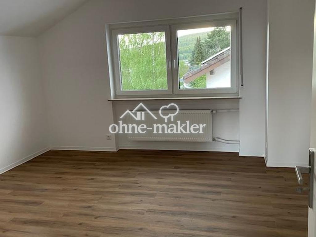Haus im Haus: Nach Modernisierung: Modernisierte Maisonette-Wohnung für gehobene Ansprüche - Photo 1