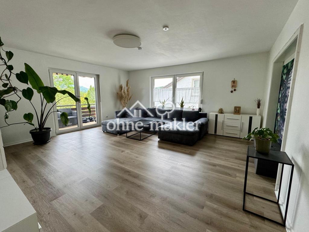 Großräumige, naturnahe, charmante Wohnung 4 ZKB mit Balkon, Ausblick ins Grüne - Photo 4