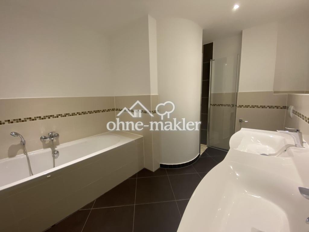 Helle, großzügige 4-Zi. Wohnung in ruhiger Lage von Frankfurt-Niederrad - Photo 4