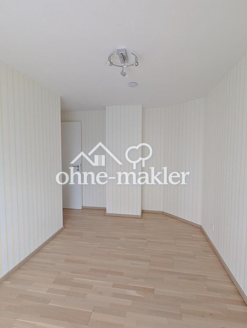 Moderne 3,5-Zimmer-Wohnung mit Balkon & Garten in Backnang-Maubach - Foto 2