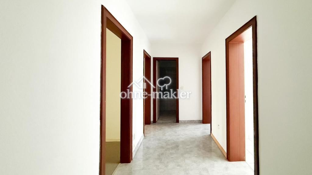 3-Zimmer-Wohnung in zentraler Lage mit großzügigem Wohnkomfort & Balkon - Photo 1