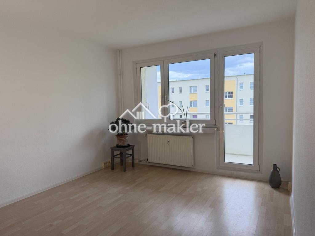 Helle 3-Raum-Wohnung mit Balkon in gepflegten Zustand - Photo 3