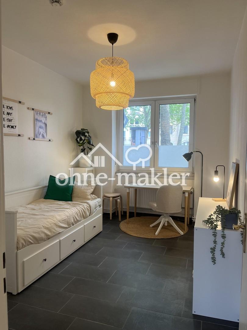 1 von 2 WG-Zimmer - voll möbliert, hell, super zentral - Photo 2