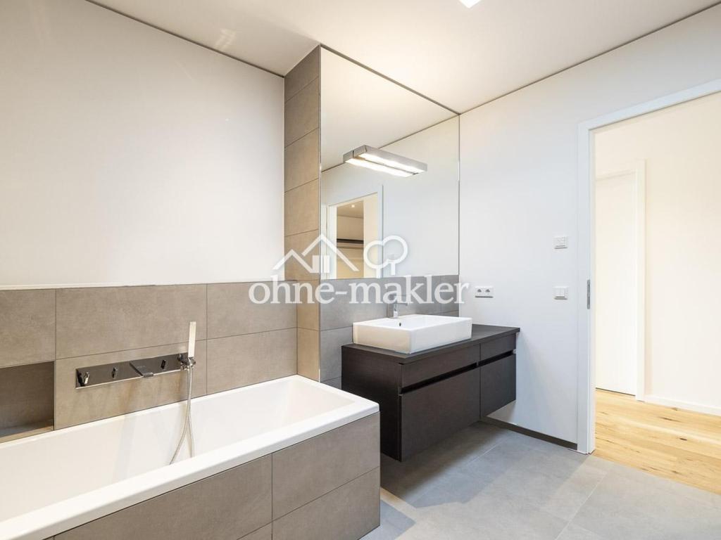 Moderne, hochwertige 3 Zimmer Wohnung - Photo 2