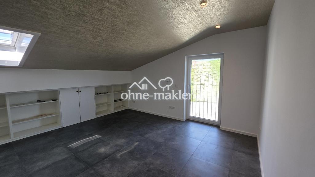 2,5 Zi.-Dachgeschoß-Wohnung - Foto 3