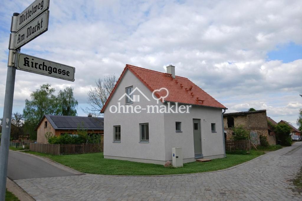Uckermark am historischen Markt zwischen Badestelle und Dorfladen - Foto 2