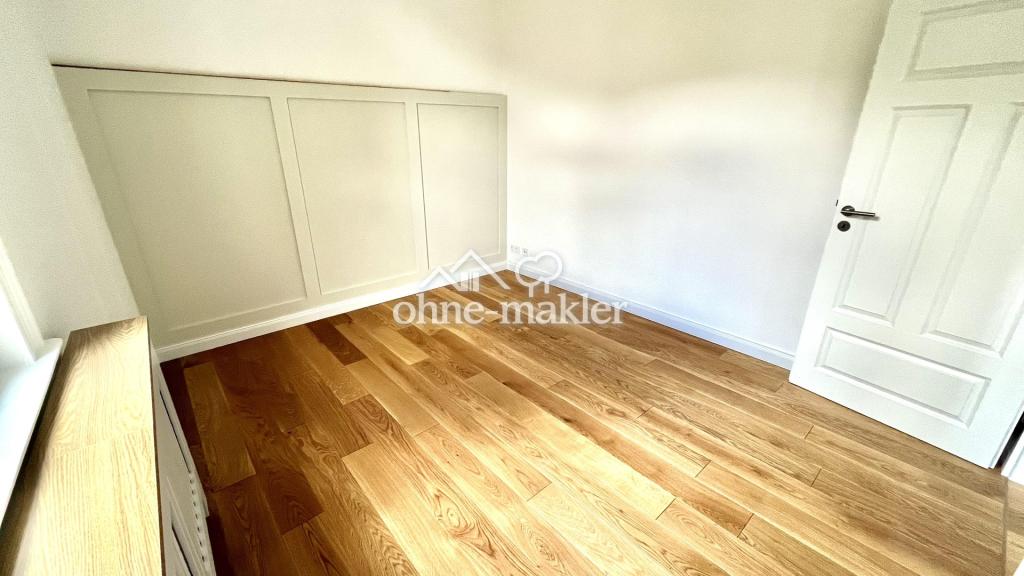 Wunderschöne, kernsanierte 3,5-Zimmer-Wohnung mit Einbauküche, Kaminofen & 3m hohen Decken - Foto 2
