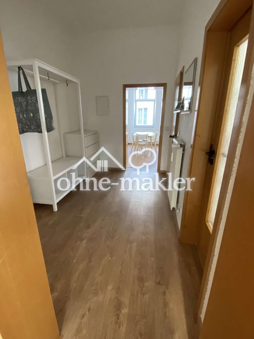 Schöne möblierte 2-Zimmer Whg, renoviert + Einbauküche - Photo 1