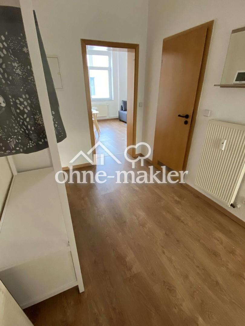 Schöne möblierte 2-Zimmer Whg, renoviert + Einbauküche - Photo 1