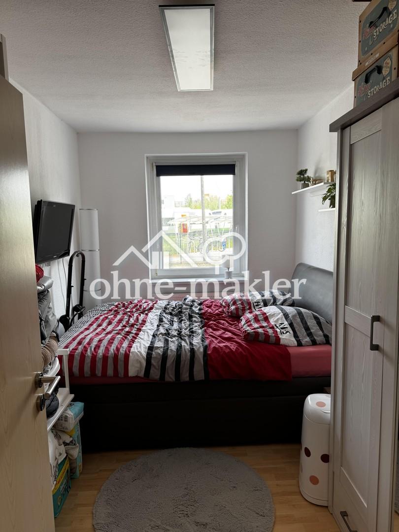 Lichtdurchflutete Erdgeschoss Wohnung | 2 Zimmer, Wohnküche, Balkon, Badewanne | WG-geeignet - Photo 2
