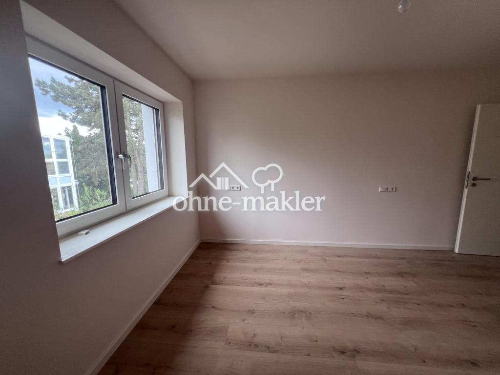 Erstbezug nach Kernsanierung: Wunderschöne 3,5-Zi-Wohnung mit Einbauküche, Kamin, Südbalkon & Garten - Photo 5