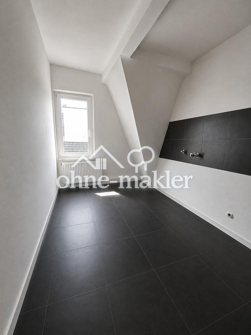 Schöne Wohnung mit ca. 45 qm Wohnfläche in ruhigem 4-Parteienhau - Foto 2