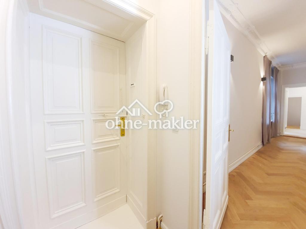 Sanierter Altbau am Savignyplatz • 2 Bäder • 3 Zi + Souterrain • unbefristet • Hofzugang - Photo 3