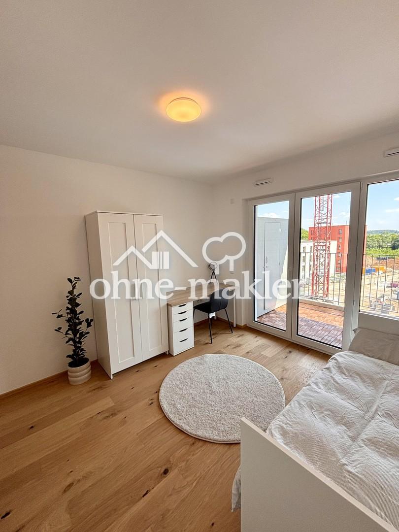Erstbezug! Möbliertes Studentenapartment mit Balkon und EBK direkt an der Uni - Photo 3