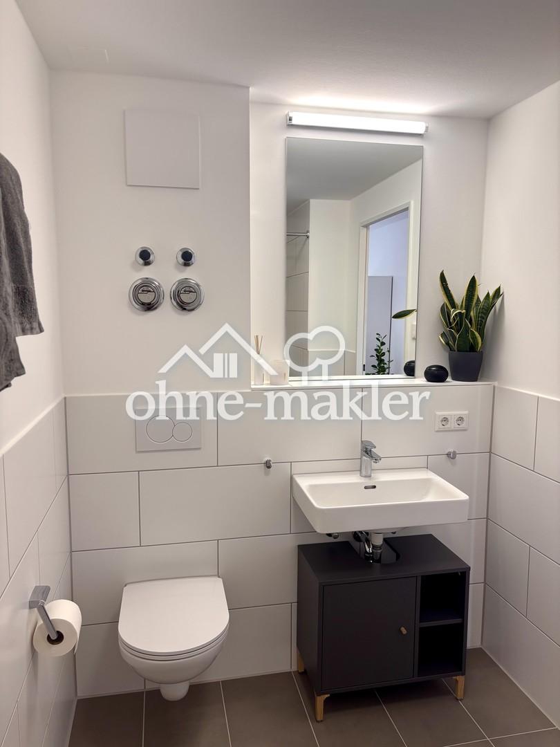 Erstbezug! Möbliertes Studentenapartment mit Balkon und EBK direkt an der Uni - Photo 4