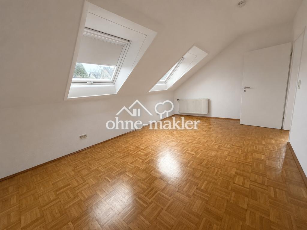 frisch renovierte helle 2 Zimmer Dachgeschosswohnung - Photo 3