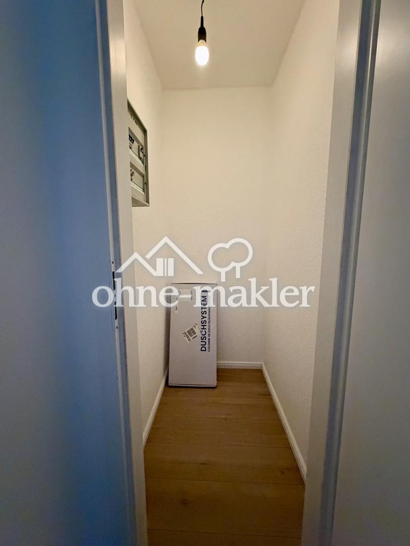 Frisch sanierte 1,5-Zimmer-Wohnung mit Tiefgarage in zentraler Lage von Wedel - Photo 2