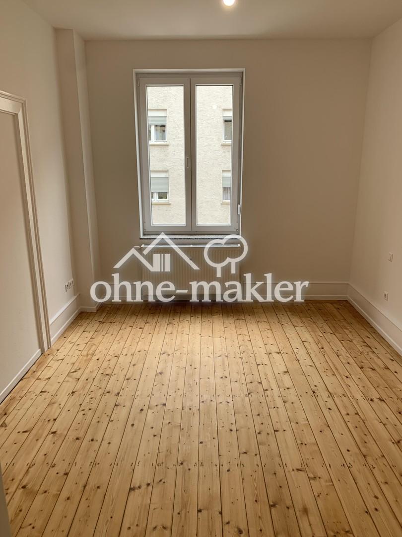 NEU!!! - hochwertige 2-Zimmer Wohnung in schönem sanierten Altbau mit Balkon - Photo 3