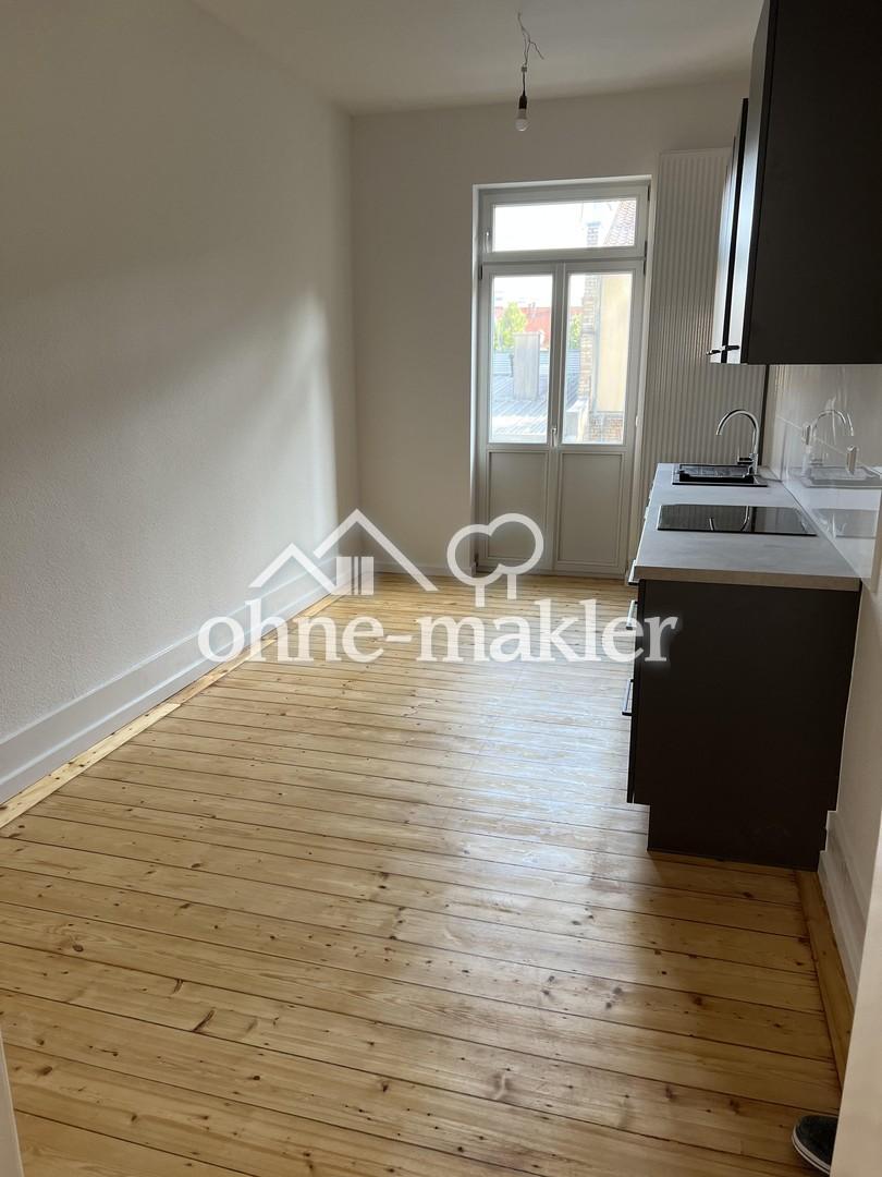 NEU!!! - hochwertige 2-Zimmer Wohnung in schönem sanierten Altbau mit Balkon - Photo 5