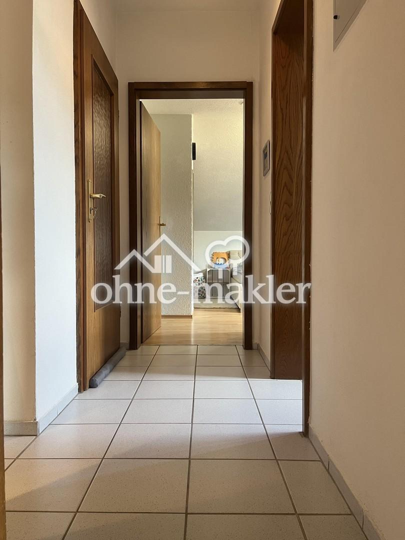 Helle schöne 3 Zi-Whg. mit Balkon und EBK - Photo 3