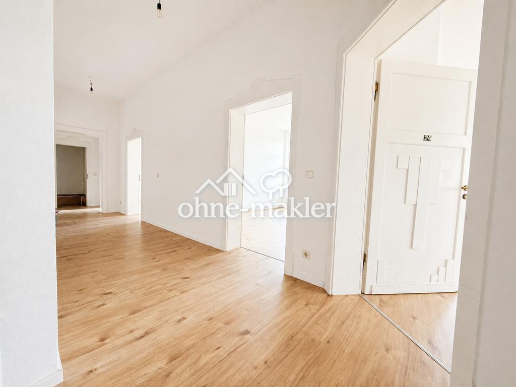 *NEU* 4- Zimmer Wohnung- Erstbezug nach Sanierung- sofort Verfügbar - Foto 4
