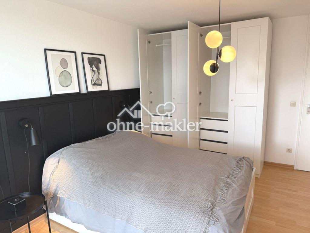 Attraktive, helle 2-Zimmer-Wohnung mit Loggia, Einbauküche und Stellplatz im Schwabencenter - Photo 3