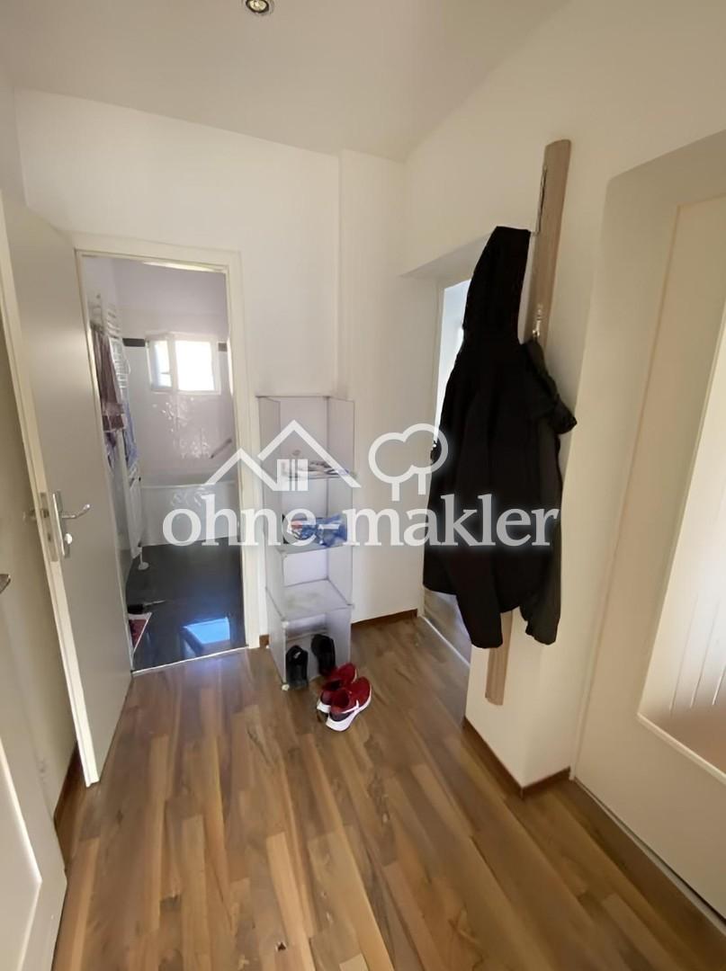 Gepflegte, helle 2-Raum-Wohnung mit EBK und großem Balkon - Photo 2