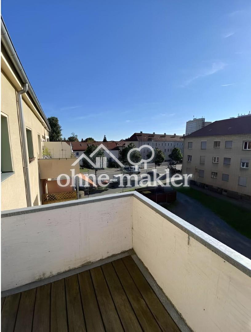 Gepflegte, helle 2-Raum-Wohnung mit EBK und großem Balkon - Photo 5