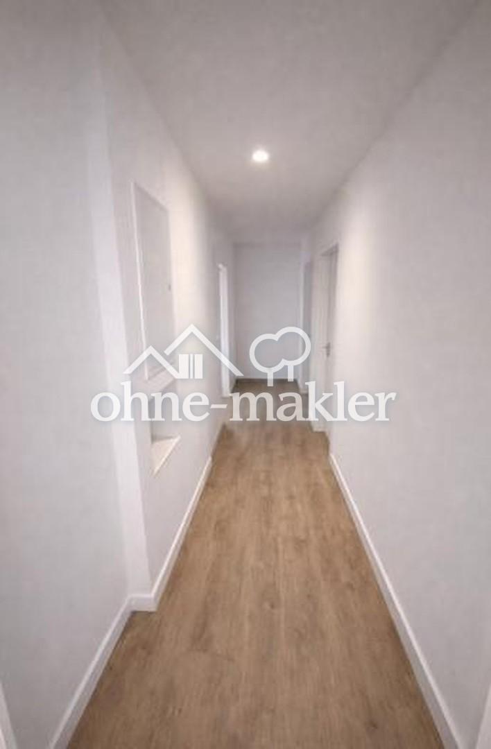KfW-70 saniert: Moderne 3-Zimmer-Wohnung mit eigenem Eingang - Photo 1