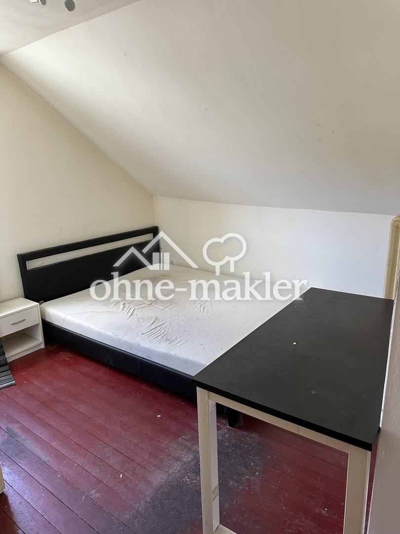 Attraktive 5 Zimmer Dachgeschosswohnung in Bochum Gerthe - Photo 1