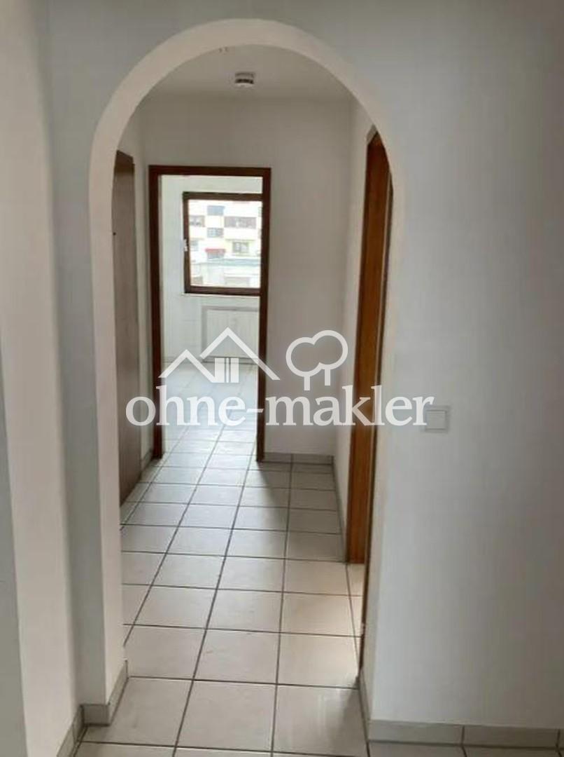 Sonnige 2-Zi.-Whg. Balkon/Stellplatz in schöner Lage von S-Weilimdorf - Foto 3