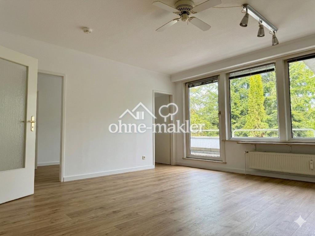 Frisch renoviert: 1,5-Zi.-Wohnung mit neuem Bad & neuem Boden – Dachterrasse inklusive - Photo 2