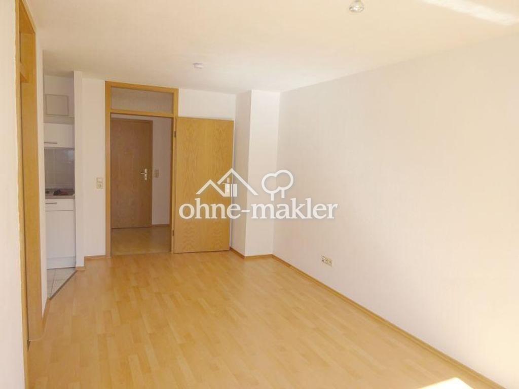 Schöne, helle 2 Zi-Whg mit Einbauküche, großem Balkon und Autostellplatz in Reutlingen - Photo 5
