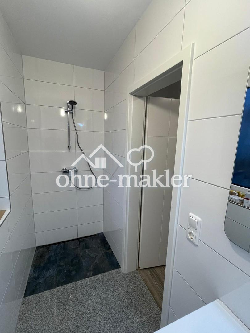 moderne 2-Zimmer Wohnung mit Balkon im 1. OG in Kaufungen - Photo 5