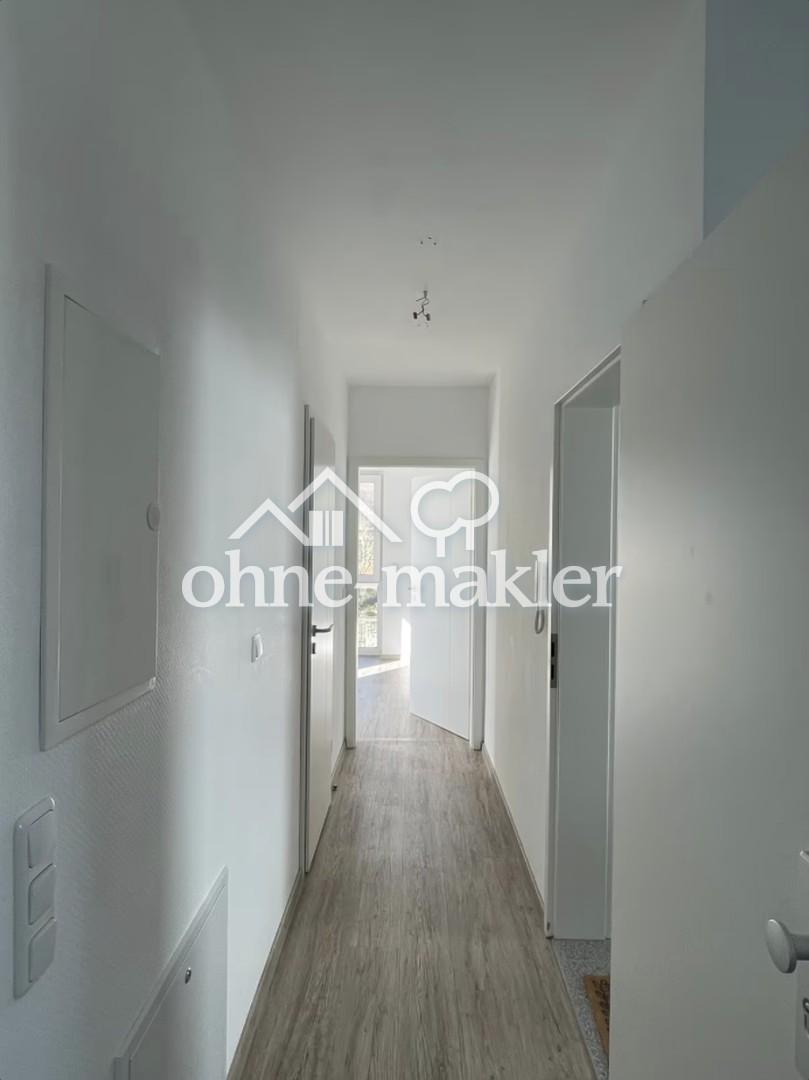 moderne 2-Zimmer Wohnung mit Balkon im 1. OG in Kaufungen - Photo 1